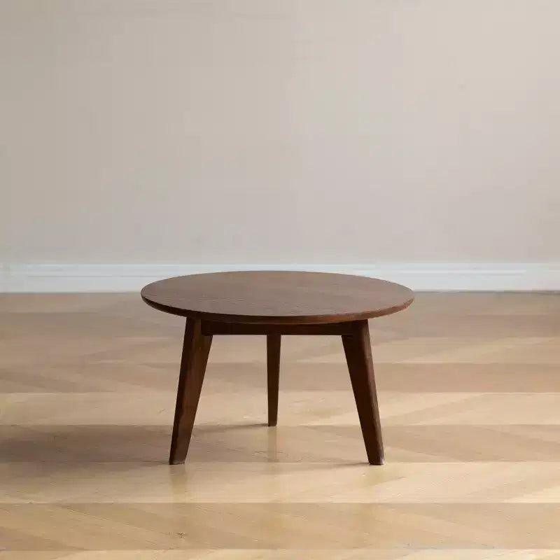 Tavolino da caffè con ripiano e piano in legno massello