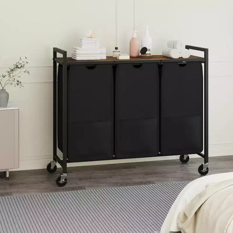 Cesto portabiancheria con ripiano e 3 sacche estraibili rimovibili, carrello portabiancheria da 120L con struttura in metallo per il bagno