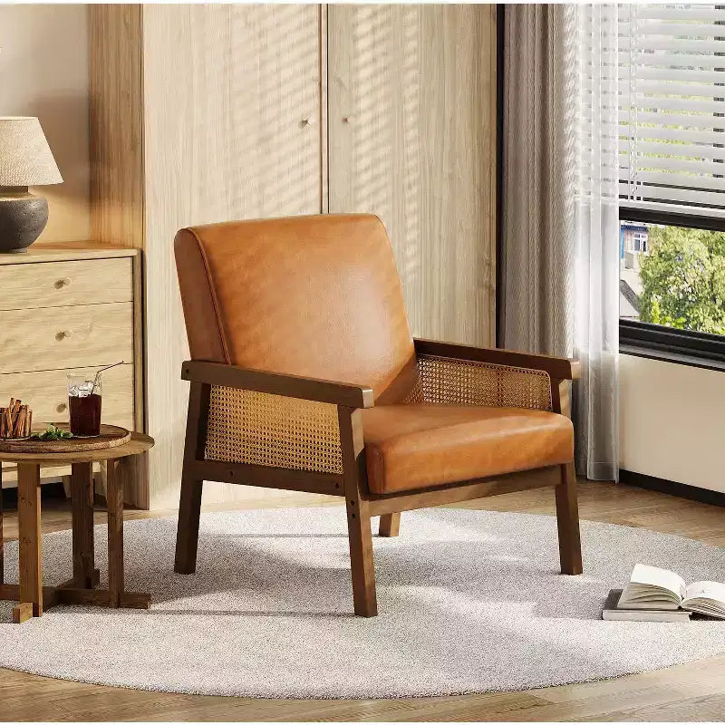 Poltrona decorativa moderna con schienale alto e struttura in legno, portata 300 lb - poltrona imbottita in rattan o pelle PU per soggiorno