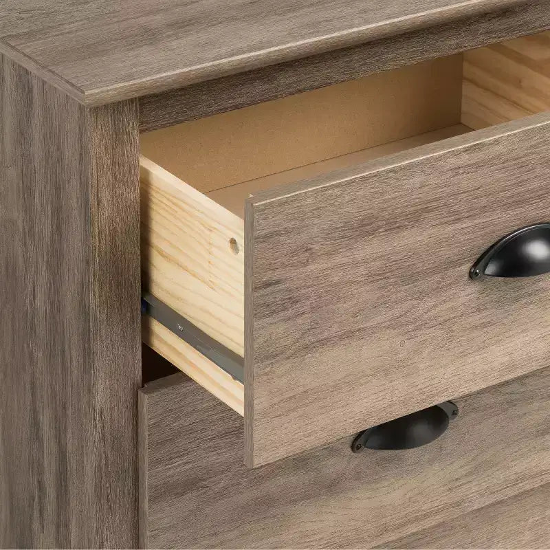 Comodino alto con 3 cassetti, finitura effetto invecchiato