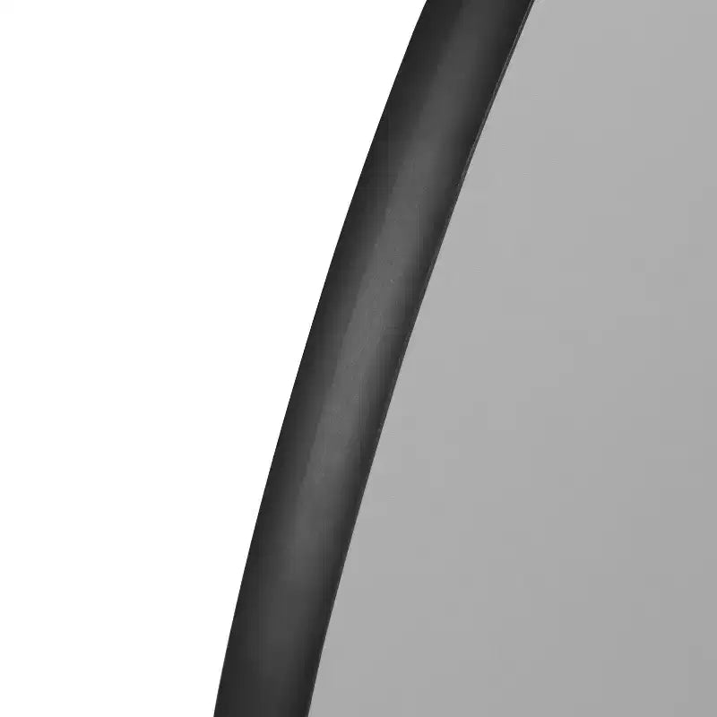 Tavolo attività collaborativo flessibile in laminato termico a semicerchio ondulato - gambe corte regolabili in altezza